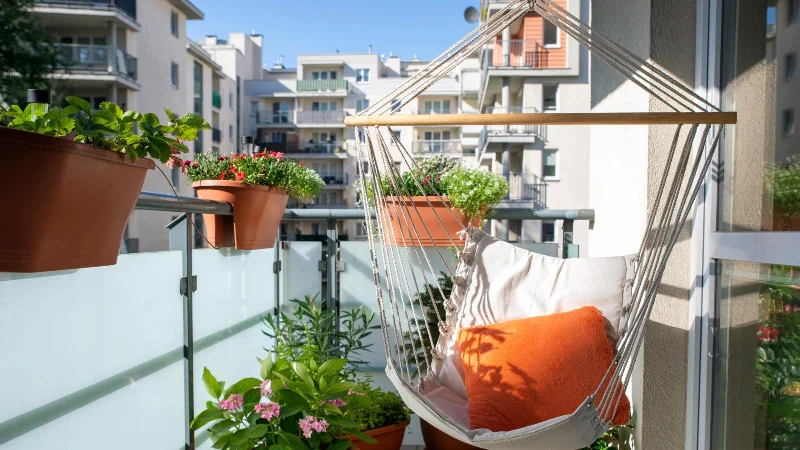 5 clevere Möglichkeiten, einen kleinen Balkon aufzuwerten
