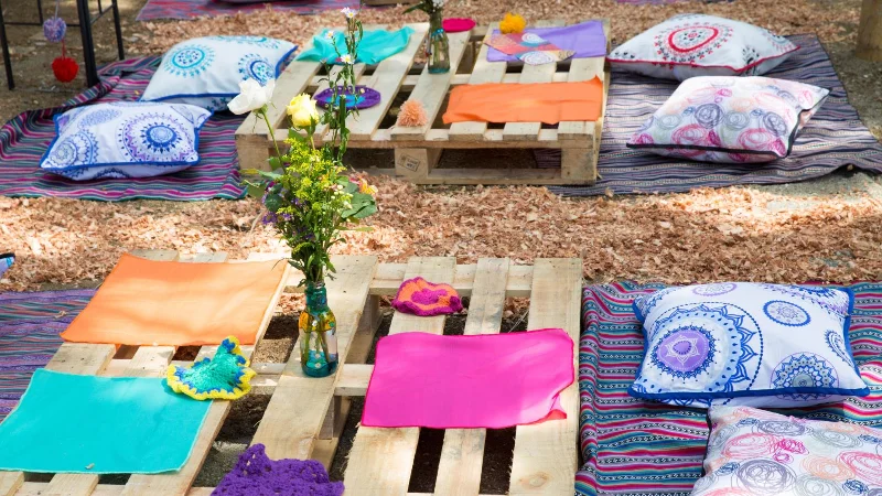 7 clevere Möglichkeiten, Holzpaletten in Ihrem Garten zu recyceln